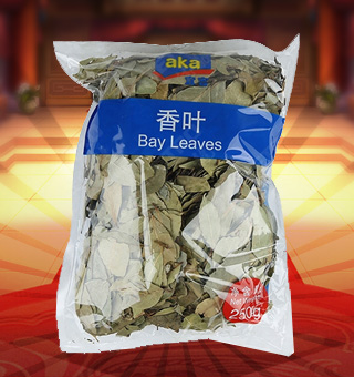 宜客(AKA)香葉產自云南昆明250g每袋，選用上等優(yōu)質的香葉為原料，經現(xiàn)代先進的工藝，精心制作而成，品質天然，口味純正。營養(yǎng)豐富，美味健康，天香甜口感，氣味芳香，味道純正，品質有保障，可放心食用。塑料質地包裝，簡潔大方，食用簡單，是您廚房常備品的上好選擇，帶給您全新的精彩體驗。