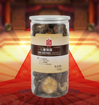 薈食(FINE LIFE)香信菇產(chǎn)自浙江麗水120g每袋，質(zhì)輕盈，有特殊天然菌香，味道鮮美，風(fēng)味獨(dú)特，保留了豐富的營(yíng)養(yǎng)成分。采取透明包裝，新鮮清晰可見，干凈衛(wèi)生，方便存放冷藏，方便消費(fèi)者們的選購(gòu)，安全健康，放心購(gòu)買。