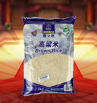 廚之選(HORECA SELECT)高梁米產(chǎn)自遼寧朝陽2.5kg每袋，從種植，采摘到剝殼，均是精細挑選，較大化保持高粱米的完整與飽滿。傳統(tǒng)谷物五谷精華，擁有原滋原味的香醇滋味，煮熟食用，口感軟糯，味香可口。蘊含多種谷物精華，天然無污染，入口筋道有嚼頭，回味悠長。
