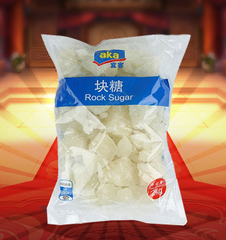 宜客(AKA)塊糖產(chǎn)自上海松江2kg每袋，采用新鮮上等的原料，領(lǐng)先的技術(shù)，使每一顆冰糖都晶晶亮，純度極高，質(zhì)量保證，放心安全。本產(chǎn)品采用的是袋裝的設(shè)計，食用和放置都是相對比較方便的，是您廚房常備品的好伙伴。本產(chǎn)品的每一顆冰糖都甘醇可口，晶瑩剔透，清甜滋潤。是您日常飲品，佐餐甜品的絕佳上選。